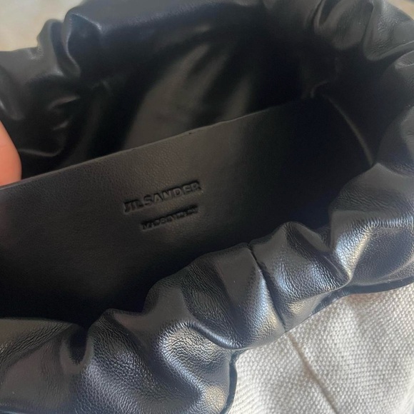 JIL SANDER Off-White Dumpling Bucket Bag - Picture 2 of 5